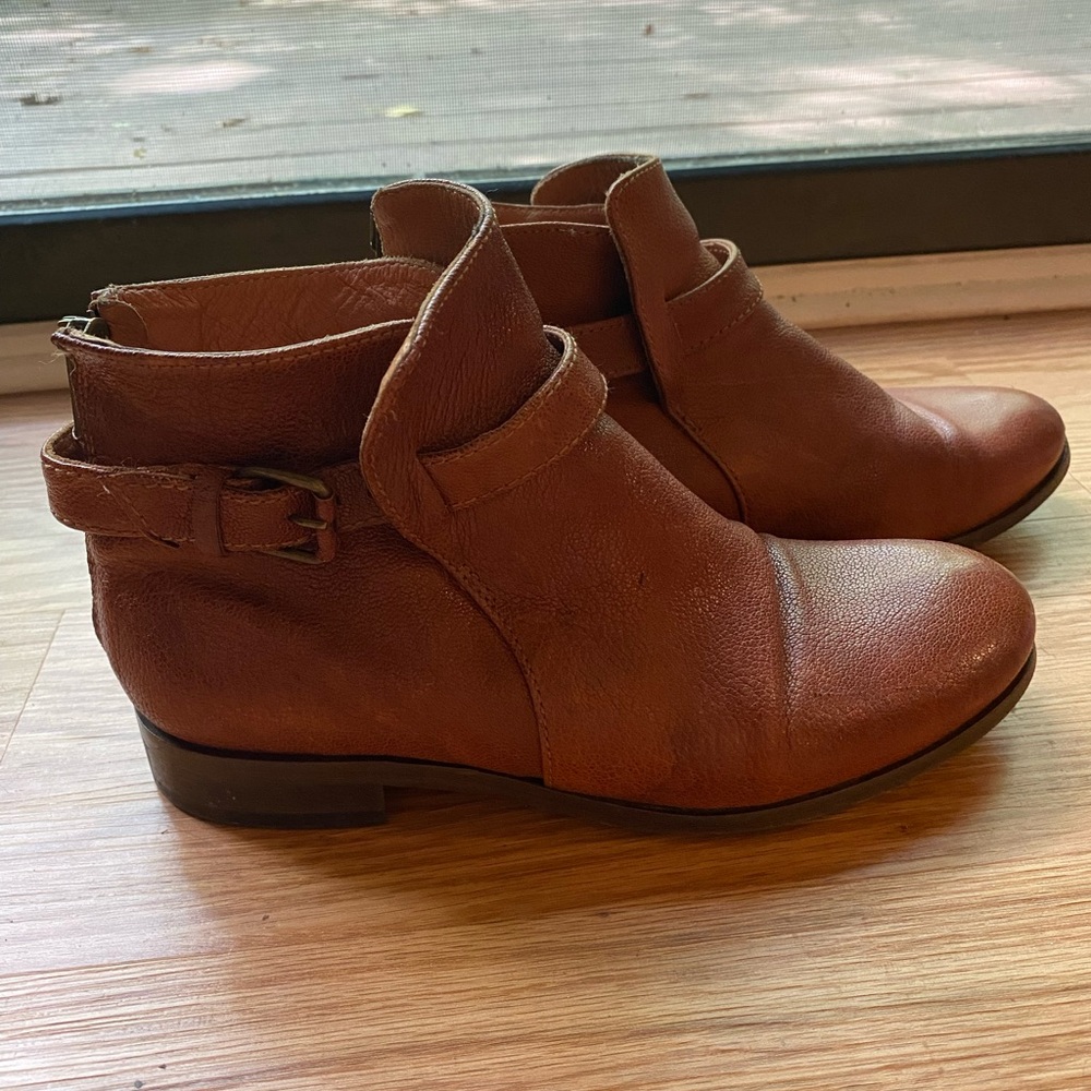 Leather ankle booties